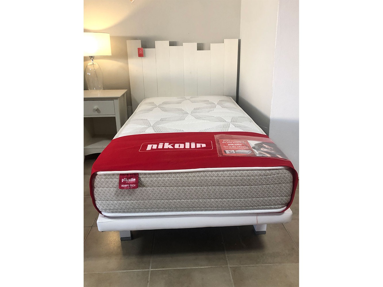 Beach-Style Single Bed with 90x190cm Mattress