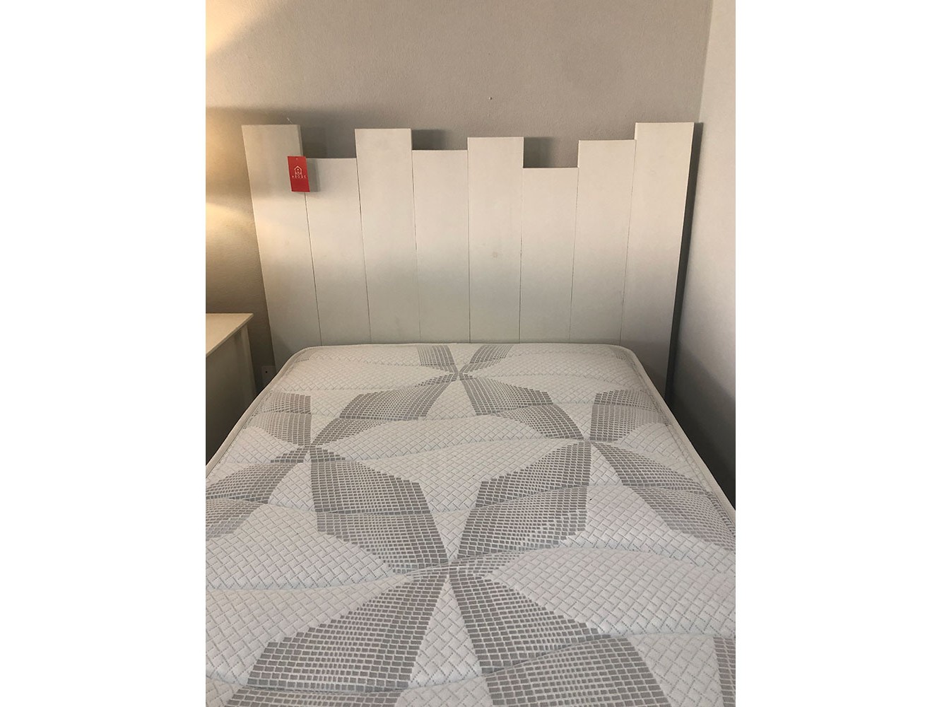 Beach-Style Single Bed with 90x190cm Mattress