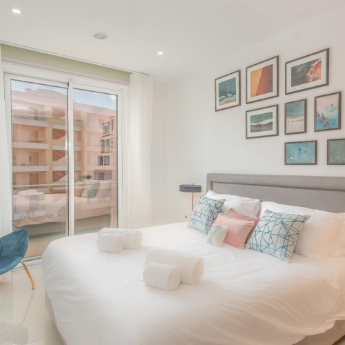 Diseño de Abode Furniture