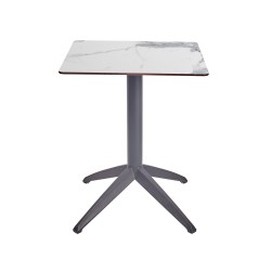 Quatro Fix Table