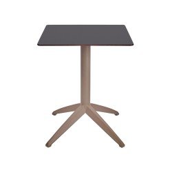 Quatro Fix Table