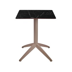 Quatro Fix Table