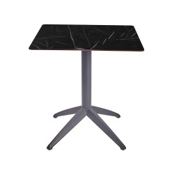 Quatro Fix Table