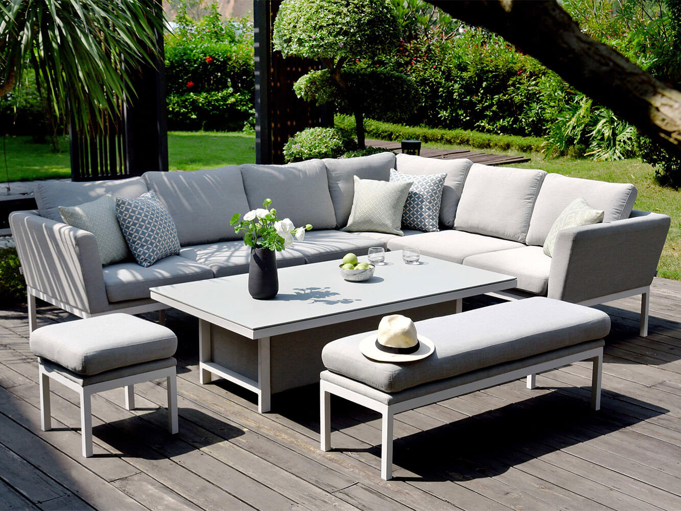 Conjunto de Jantar de Canto com Mesa Elevatória Argenta