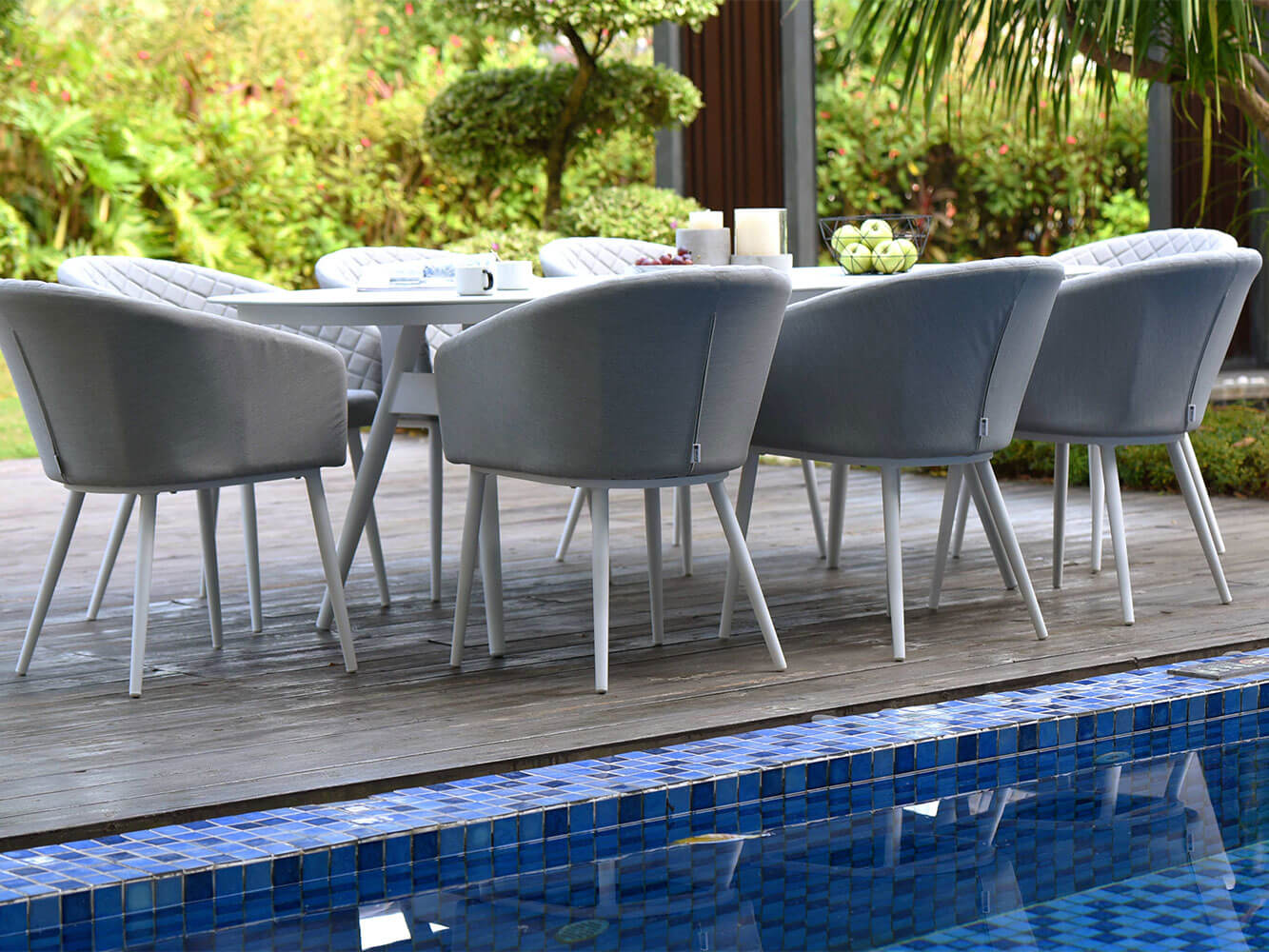 Salon de Jardin Ovale Napoli 8 Places