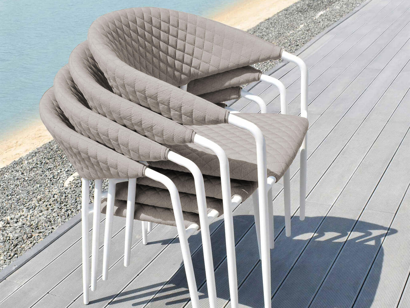 Juego de Comedor Cuadrado Nuoro de 4 Plazas