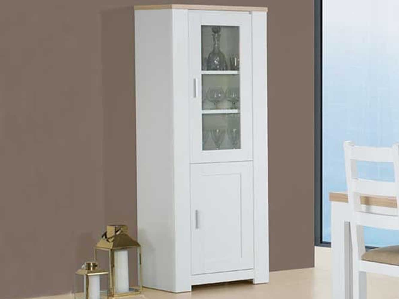 Florence Oak/White 2 Door Display Cabinet