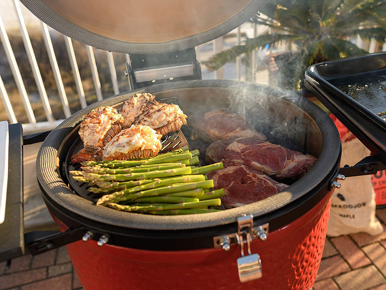 Kamado Joe Classic Joe III