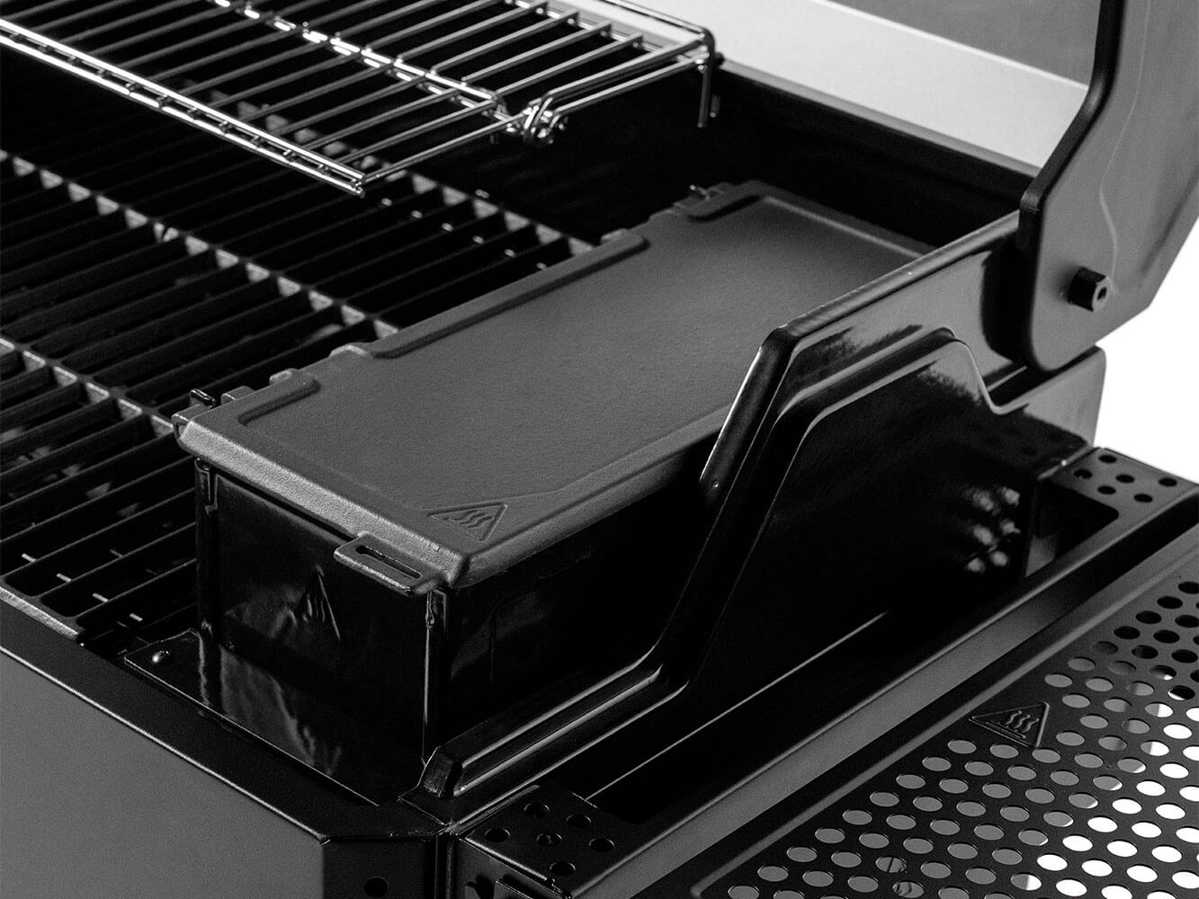 Grelhador e Fumador a Carvão Digital Masterbuilt AutoIgnite Series 545
