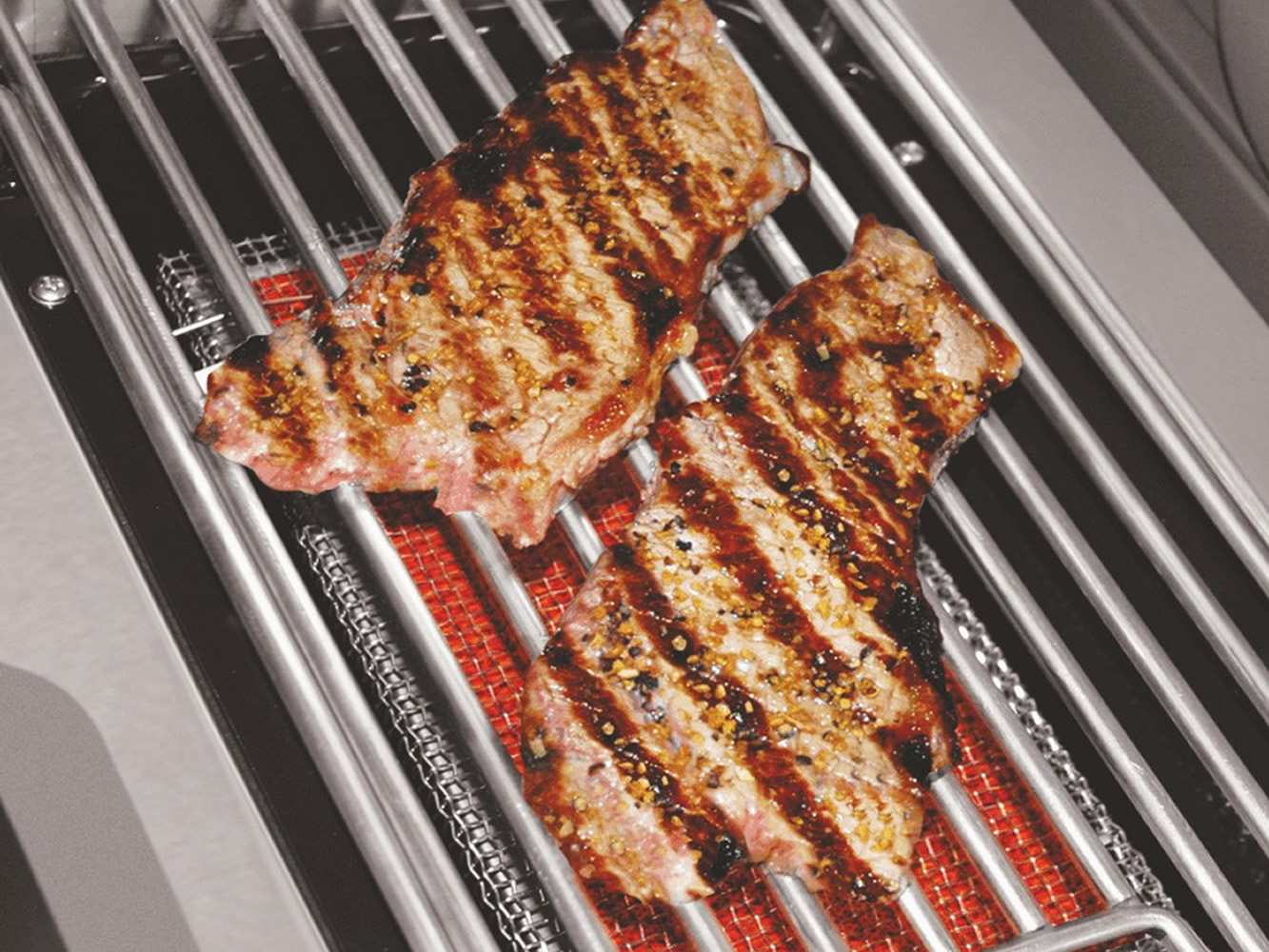 Napoleon Prestige Pro 665 RSIB Gas Grill 