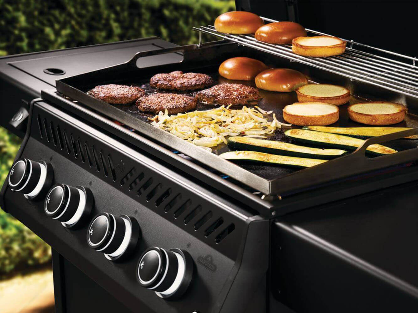 Napoleon Barbacoa de Gas Rogue PRO Phantom 30