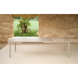 Tevere 210 Ext. Table - CORDA
